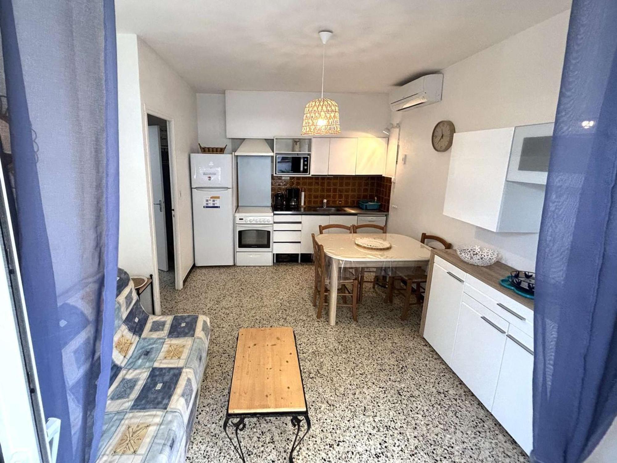 Maison Port-la-nouvelle, 2 Pièces, 4 Personnes - Fr-1-229c-662 Hébergement de vacances Port-la-Nouvelle